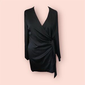 NWOT Missguided heavy satin long sleeve black wrap dress